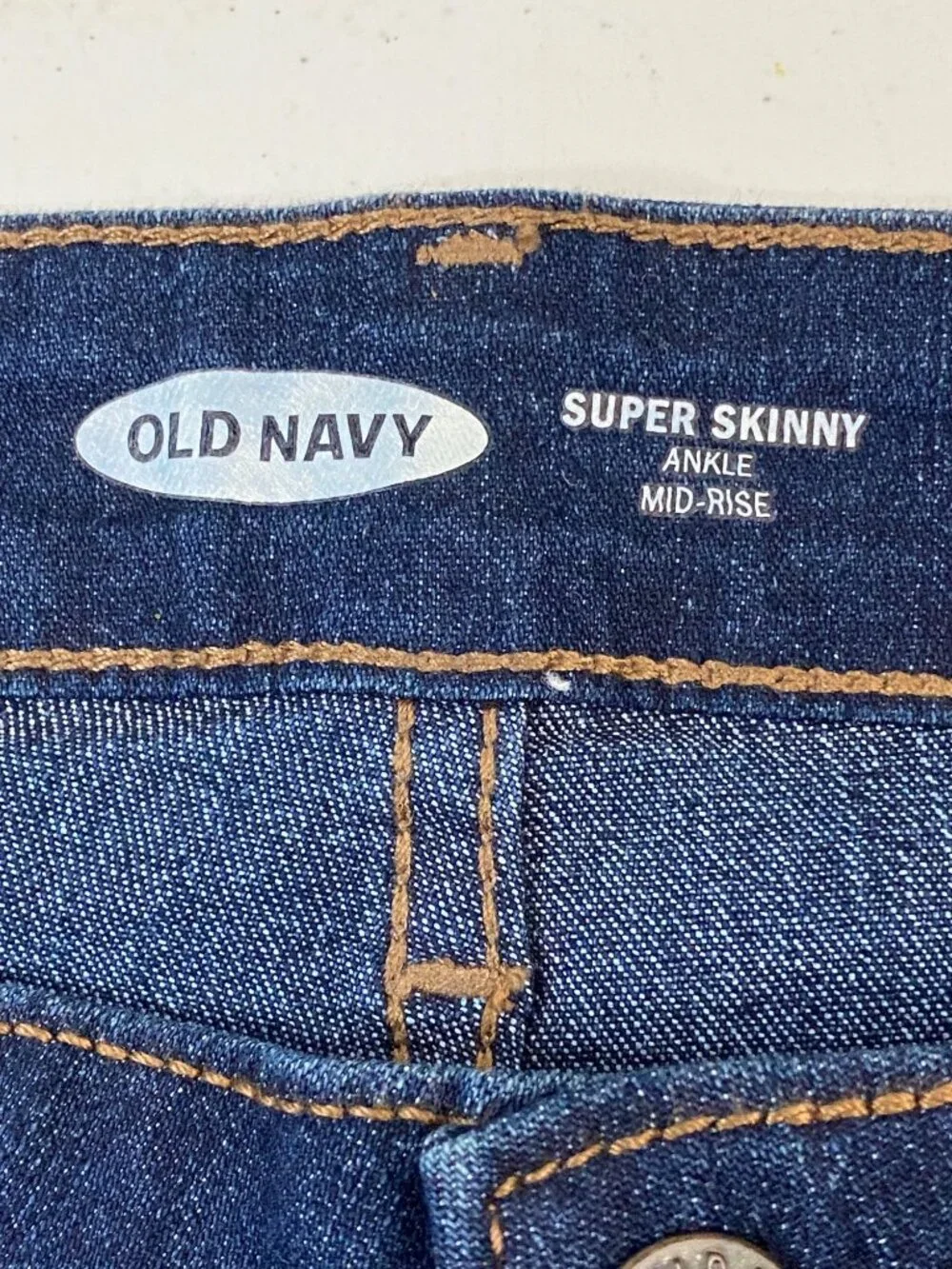 Old Navy Rockstar Super Skinny Dark Blue Denim Jeans Women’s Size 12 Regular - Picture 7 of 8